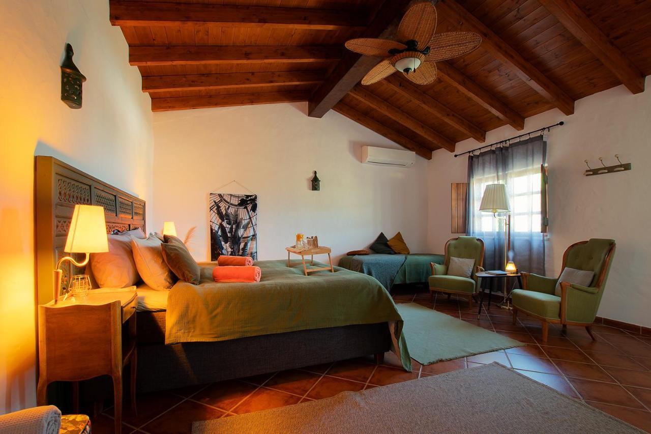 Cosy Farmhouse Quinta Da Eira 140 Years Old Лоле Екстер'єр фото